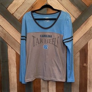 Like New Carolina Tar Heels long sleeve